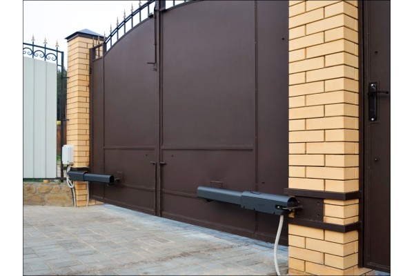 Basic set for swing gates up to 6m...